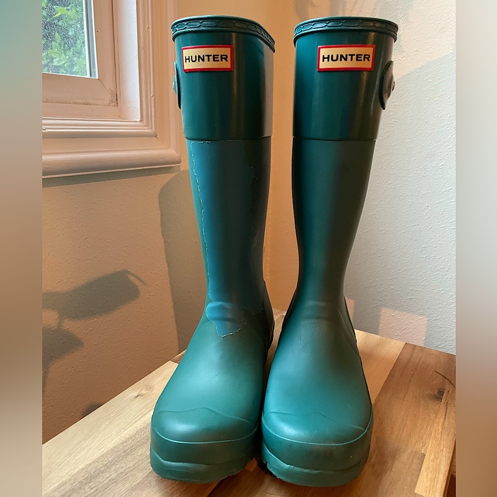 HUNTER Original Classic Rain Boot (US Women’s 6 or Kids Size 4)